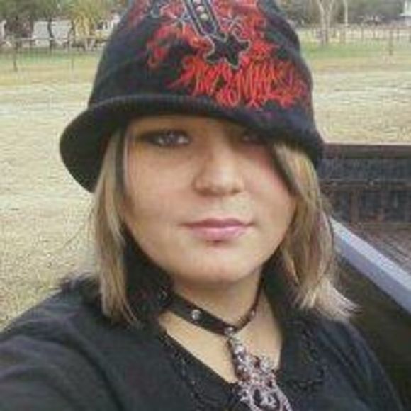 Meet your Posher, Devon - Picture 1 of 1